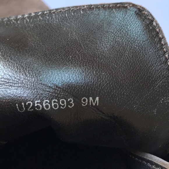 Stuart Weitzman boots - Picture 7 of 7